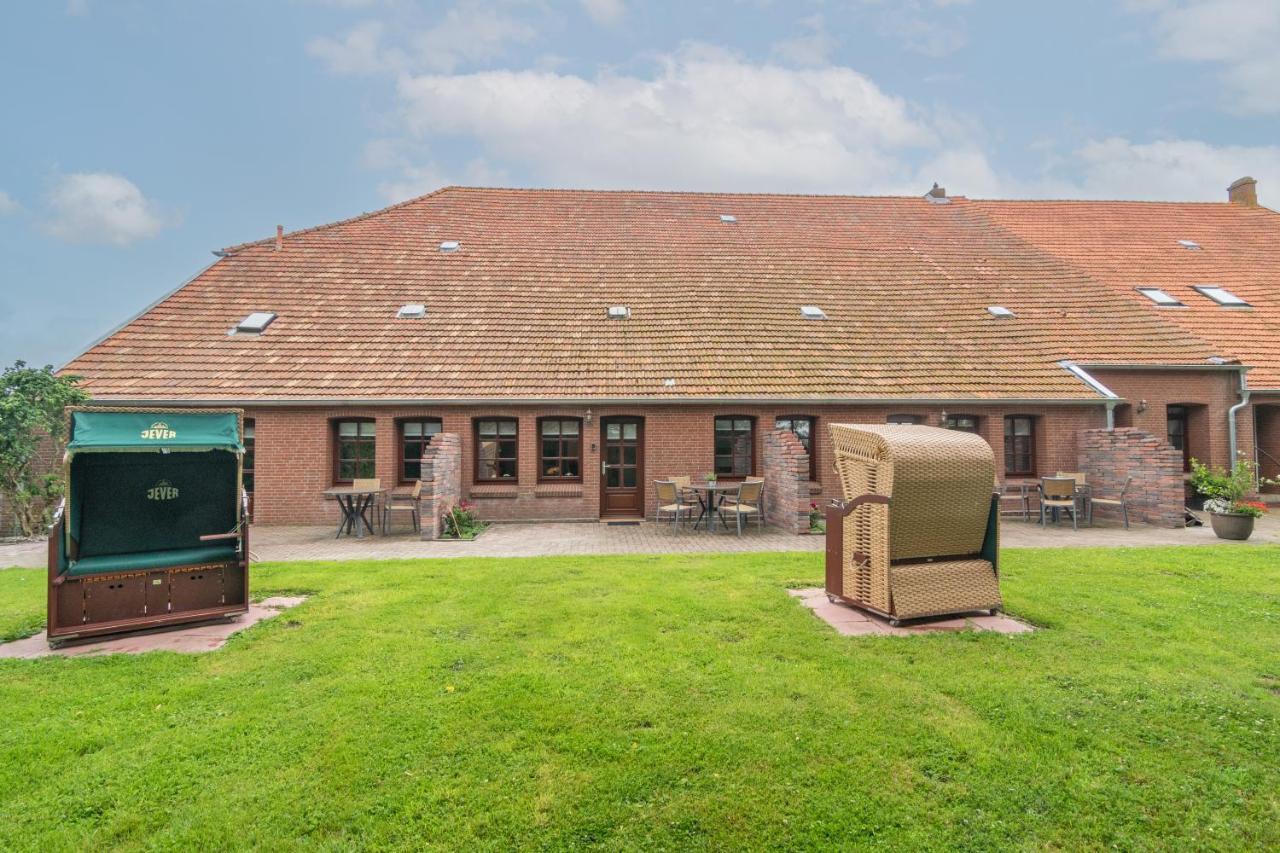 Gulfhof Alt-Addenhausen Apartment Neuharlingersiel Exterior foto